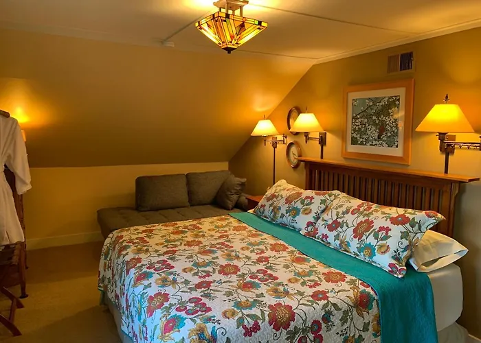 Kangaroo House Bed & Breakfast